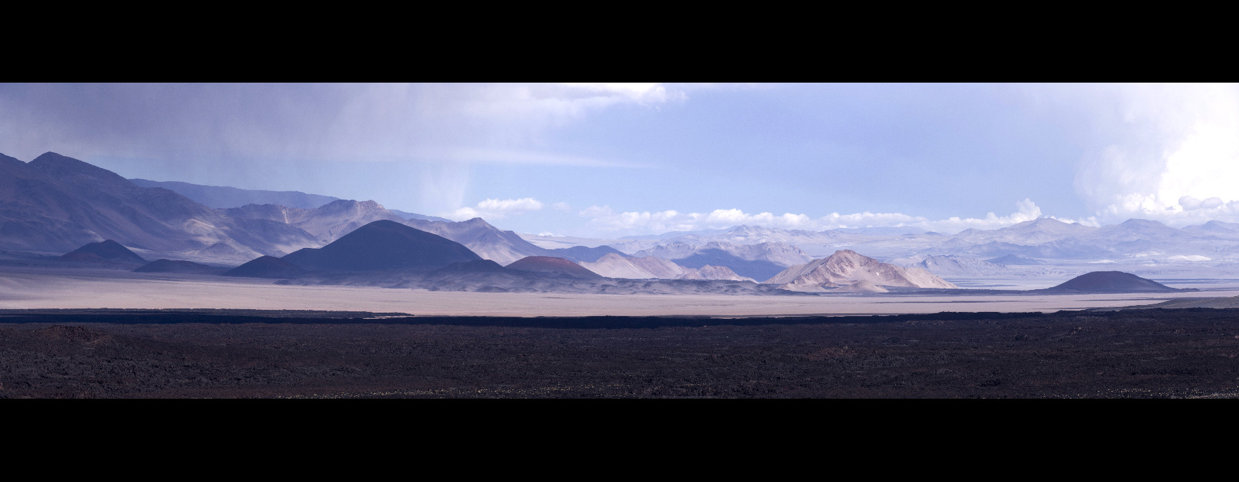 Le champ volcanique d'Antofagasta de la Sierra. La Puna.