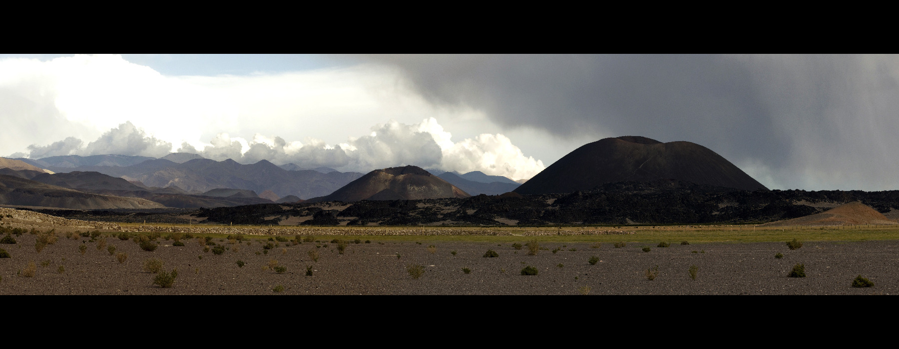 Le champ volcanique d'Antofagasta de la Sierra. La Puna.