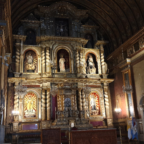 L'église jésuite de la Compagnie de Jésus. Cordoba.