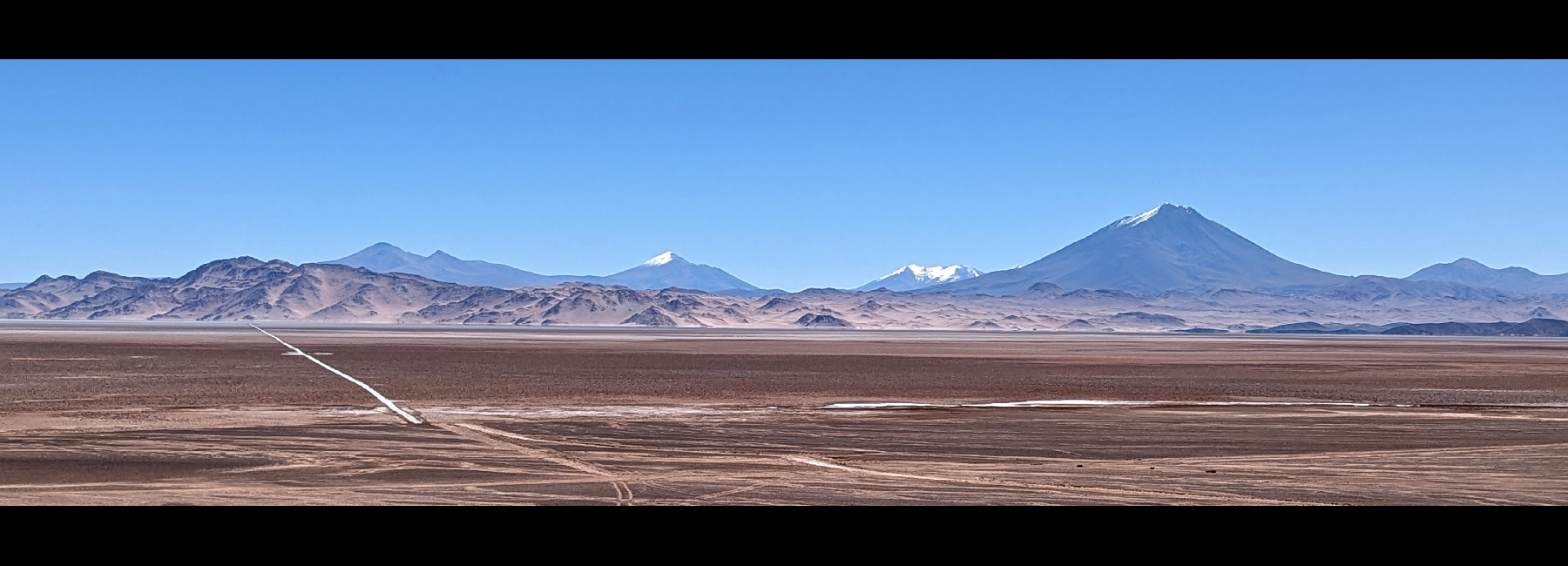 Balade dans le Salar d'Arizaro. La Puna.