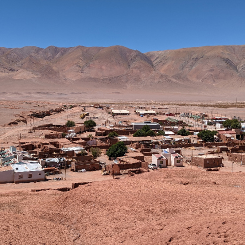 Vue sur Tolar Grande depuis El Arenal. La Puna.