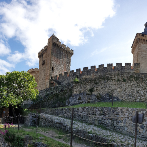 Le Château des Comtes de Foix. Foix.