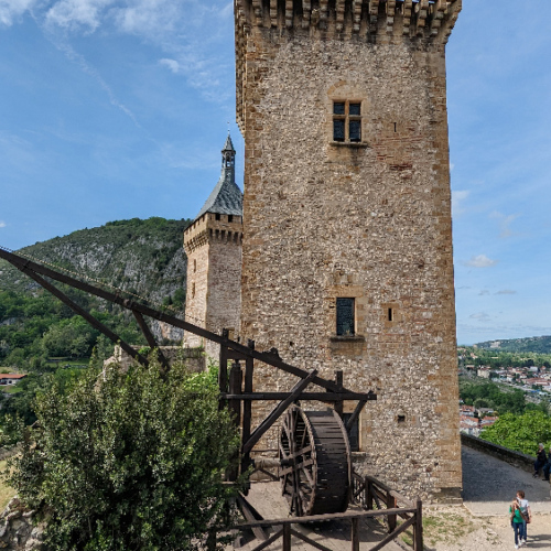 Le Château des Comtes de Foix. Foix.