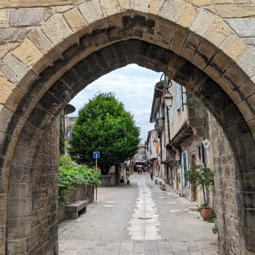 La porte d'Aval. Mirepoix.