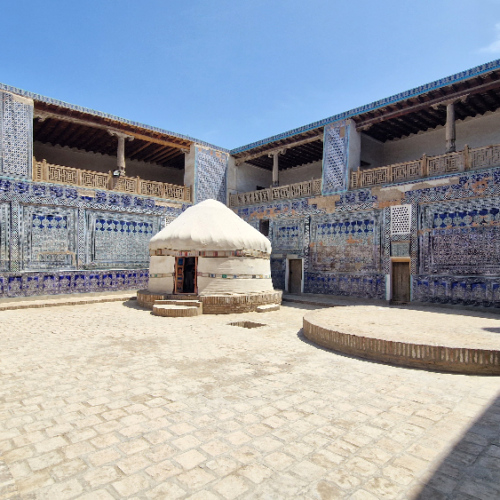 La Cour de Justice, ou Arz Khaouli. Khiva.
