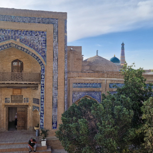 la médersa Moukhammad Amin-khan, hôtel Orient-Star. Khiva.