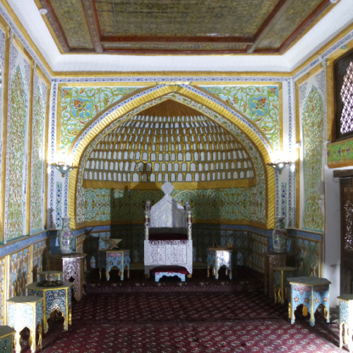 Citadelle de Koukhna-Ark, la salle du trône. Khiva.