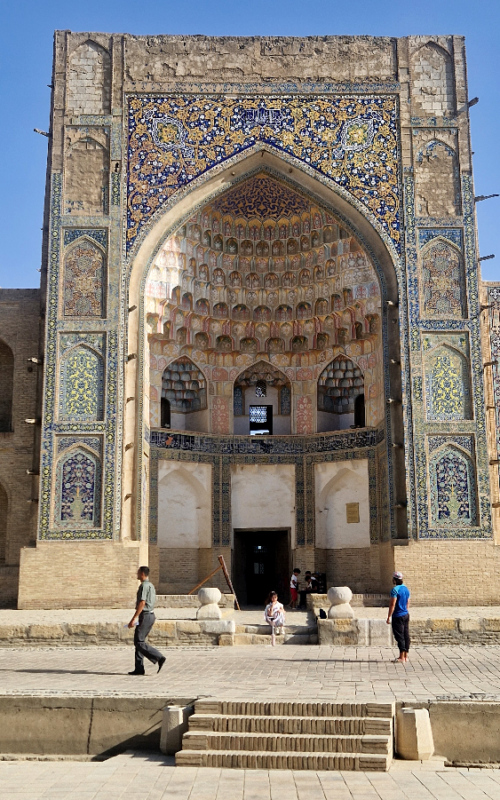 La madrassa Abdul Aziz Khan. Boukhara.