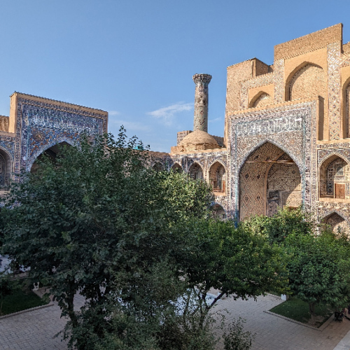 La médersa d'Ulugh Beg. Samarcande.
