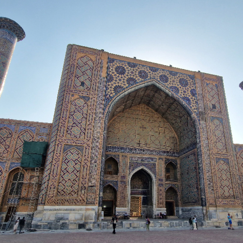 La médersa d'Ulugh Beg. Samarcande.