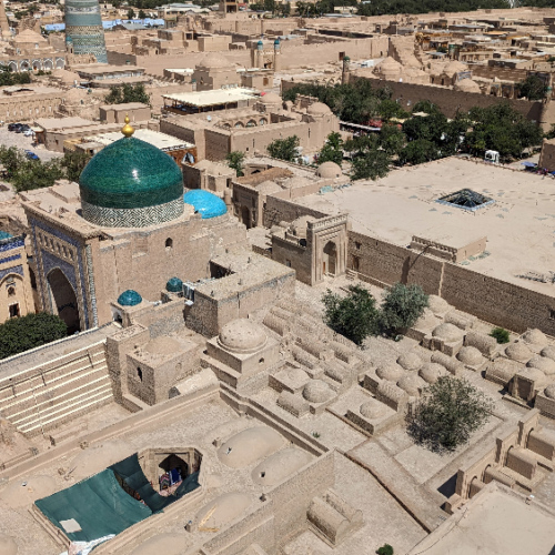 Vue du minaret de la médersa Islam Khodja. Khiva.