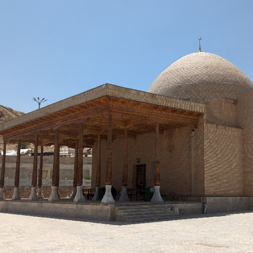 Le complexe de Nourata avec la source sacré. Nourata.
