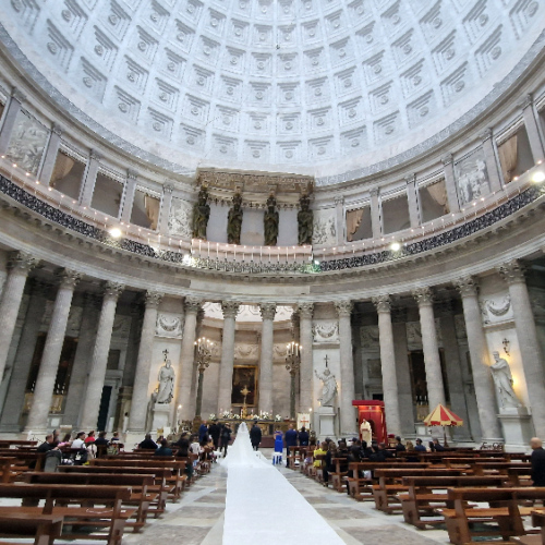 La Basilique San Francesco di Paola. Naples