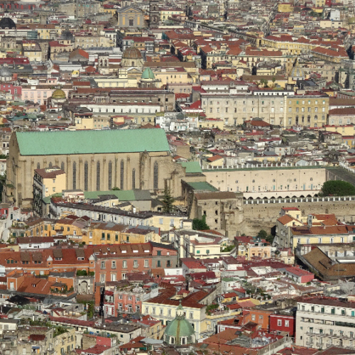 Le Complexe Santa Chiara. Naples
