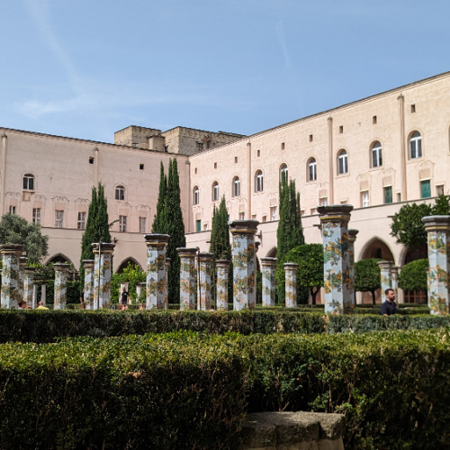 Monastère de Santa Chiara, le cloître. Naples