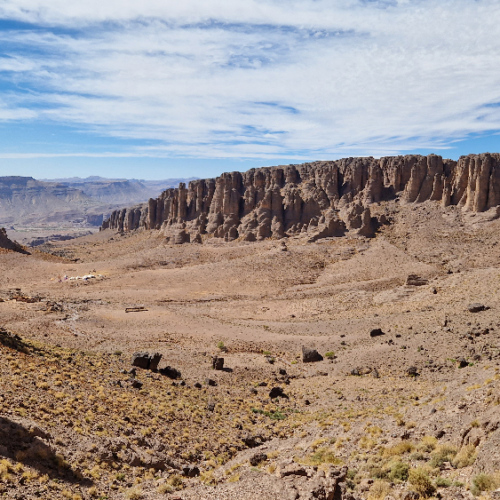 Nous grimpons sur un autre plateau à 1 800 m. Six jours de trek dans le Djébel Saghro