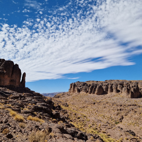 Nous cheminons sur le plateau. Six jours de trek dans le Djébel Saghro