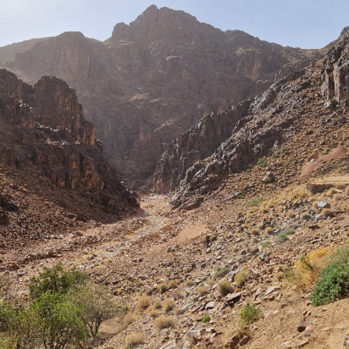 La clue avec un petit barrage au fond. Six jours de trek dans le Djébel Saghro