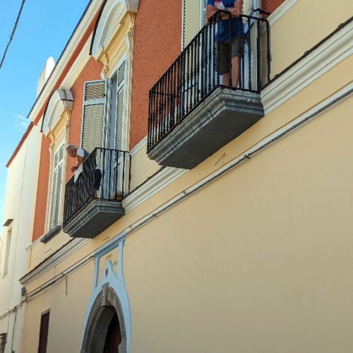 Notre voisin de pallier, Signore Porta. Procida