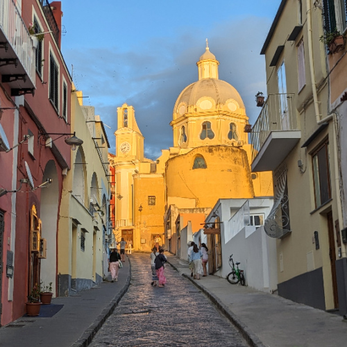 Dans les rues de Corricella. Procida