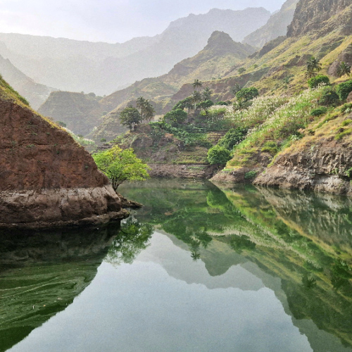 Le barrage Canto de Carraga. Cap Vert Santo Antao