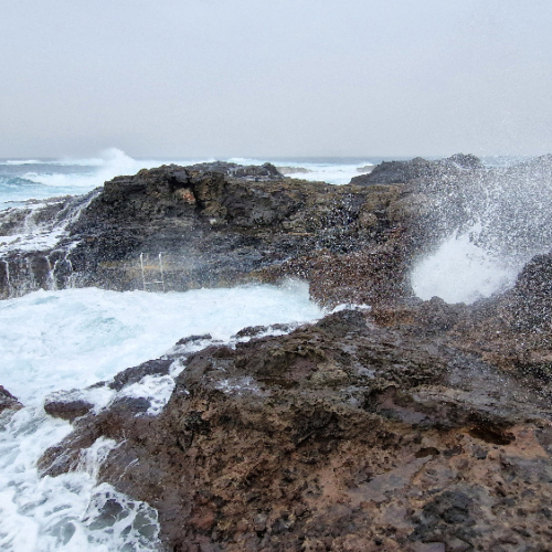 Piscine naturelle à Sinagoga. Cap Vert Santo Antao