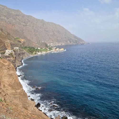 La côte entre Paùl et Porto Novo. Cap Vert, Santo Antao.