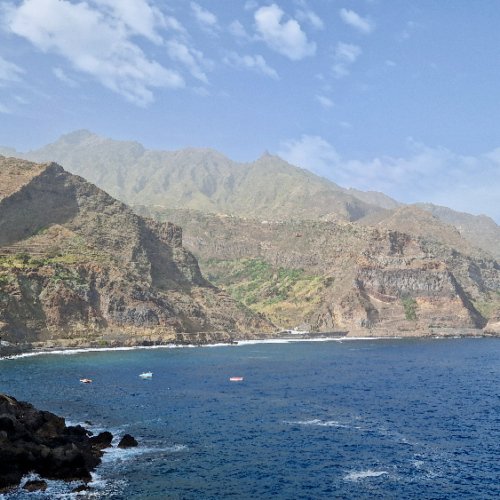 La côte entre Paùl et Porto Novo. Cap Vert, Santo Antao.