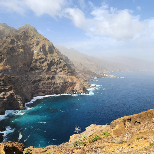 La côte entre Paùl et Porto Novo. Cap Vert, Santo Antao.