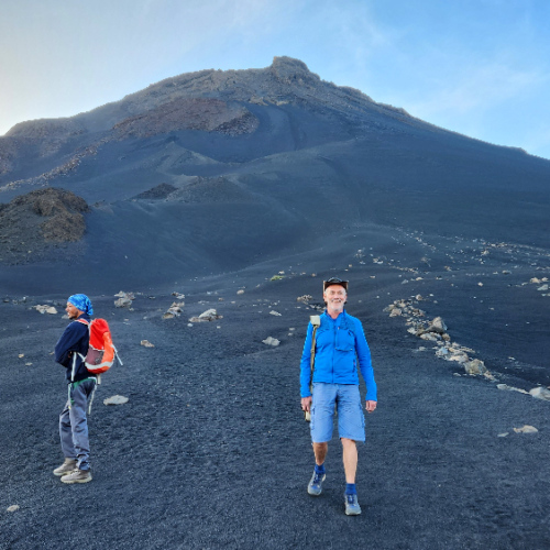 Début de notre ascension du Pico do Fogo. Cap Vert, Fogo, Ascension du Pico do Fogo.