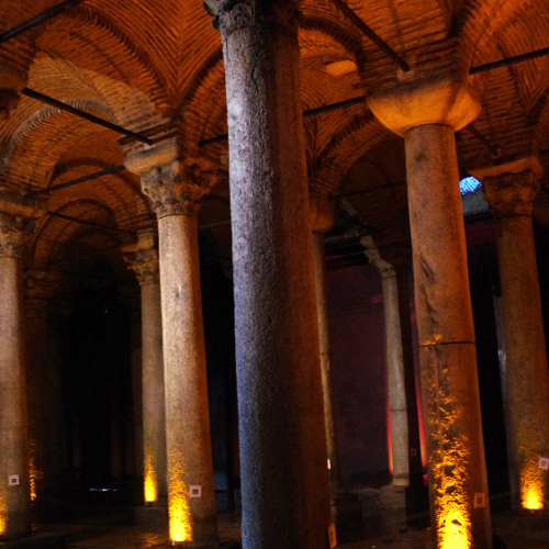 Istanbul, la Citerne Basilique. Istanbul, la Citerne Basilique.
