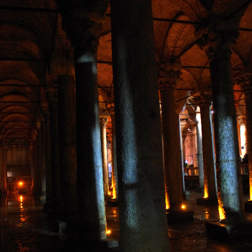 Istanbul, la Citerne Basilique. Istanbul, la Citerne Basilique.