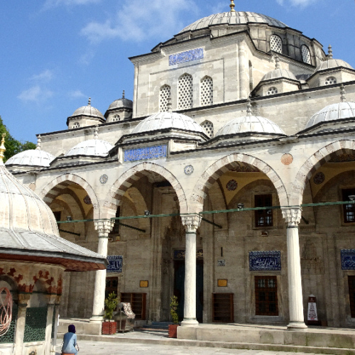 Istanbul, la Mosquée Sokollu Memet Pacha. Istanbul, la Mosquée Sokollu Memet Pacha.