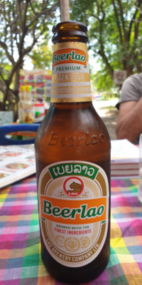 Bière du Monde. Bière au Laos. Bière du Monde.