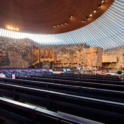 Helsinki. l'église Temppeliaukio. Helsinki.