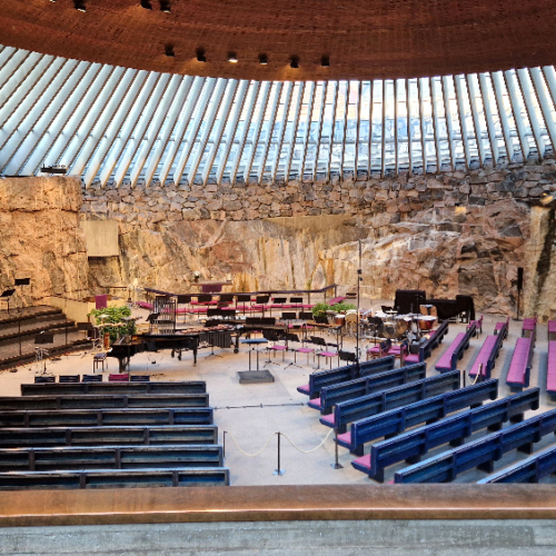 Helsinki. l'église Temppeliaukio. Helsinki.