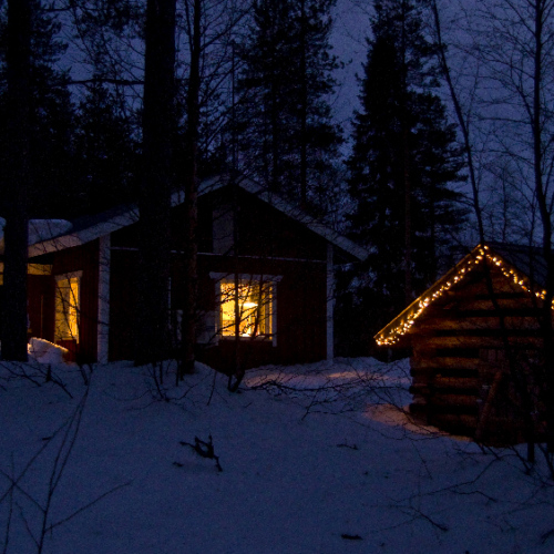 Notre petit chalet tout douillet. Finlande, Seppo Kantola.