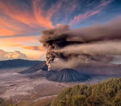 Indonésie, Java, Caldeira des Tengger, volcan Bromo. Indonésie, Java, Caldeira des Tengger, volcan Bromo.