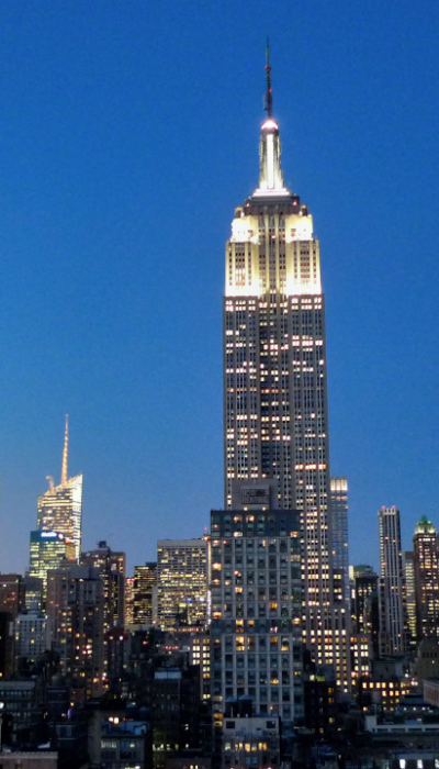 Empire State Building au crépuscule. Empire State Building au crépuscule.