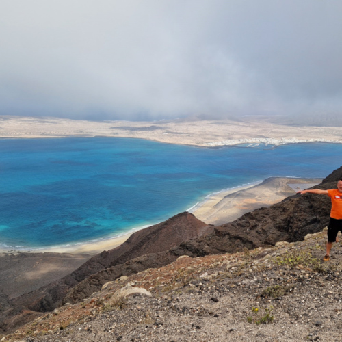 Parcours sur les hauteurs des falaises de Famara. Lanzarote, Les falaises de Famara.