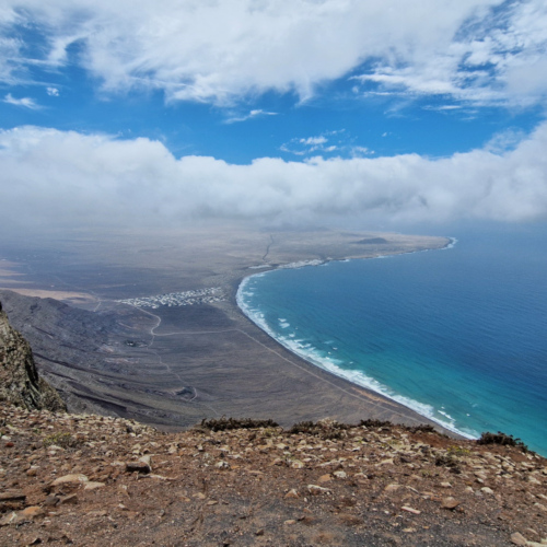 Parcours sur les hauteurs des falaises de Famara. Lanzarote, Les falaises de Famara.