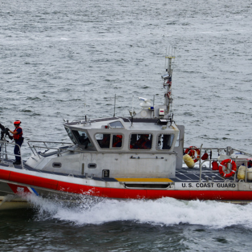 Bateau des garde-côtes américains. Bateau des garde-côtes américains.