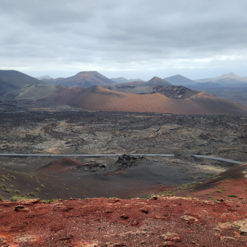 Lanzarote, Parc National de Timanfaya. Lanzarote, Parc National de Timanfaya.