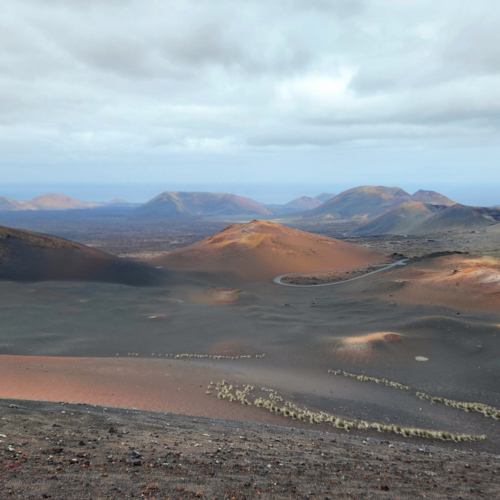 Lanzarote, Parc National de Timanfaya. Lanzarote, Parc National de Timanfaya.