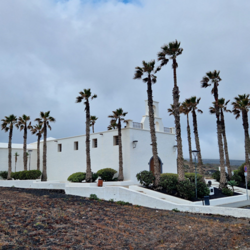 Eglise de Yé, début de notre randonnée. Lanzarote, Randonnée Monte Corona.