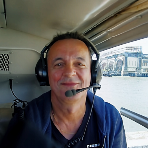 Vol hélicoptère au-dessus de l'Hudson River, Vue sur Manhattan. Vol hélicoptère au-dessus de l'Hudson River, Vue sur Manhattan.