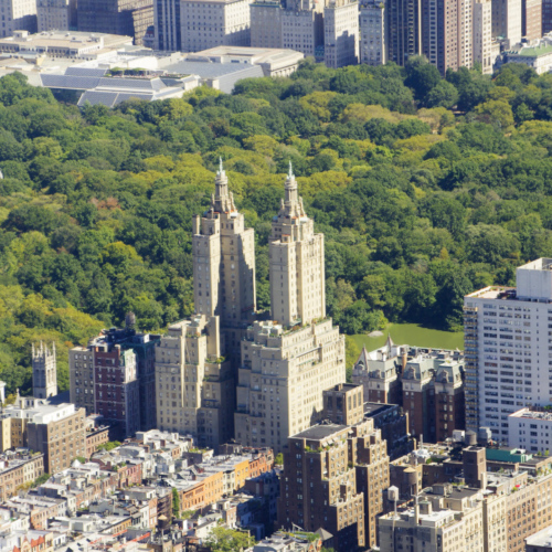 Vol hélicoptère au-dessus de l'Hudson River, Vue sur Manhattan. Vol hélicoptère au-dessus de l'Hudson River, Vue sur Manhattan.