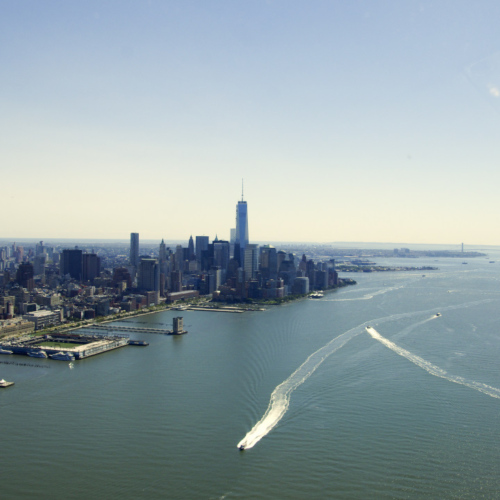 Vol hélicoptère au-dessus de l'Hudson River, Vue sur Manhattan. Vol hélicoptère au-dessus de l'Hudson River, Vue sur Manhattan.