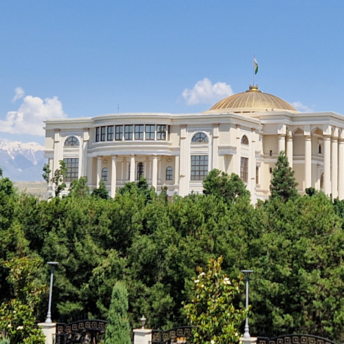 Douchanbé le palais présidentiel tadjik. Tadjikistan, Douchanbé