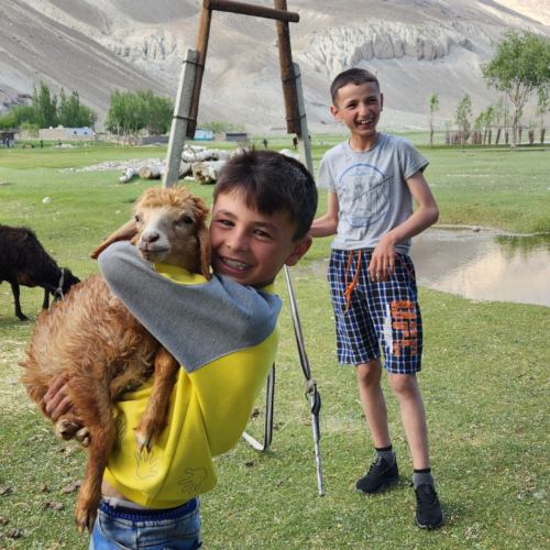 Ballade à Yamg. Tadjikistan, Yamg.